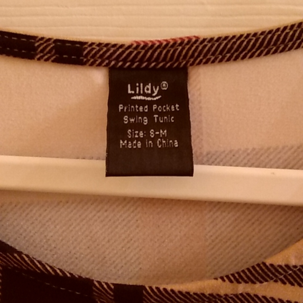 Top - Picture 2 of 4